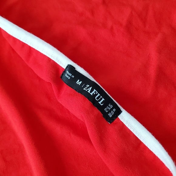 Rare Halter Crop Tank - Picture 5 of 5